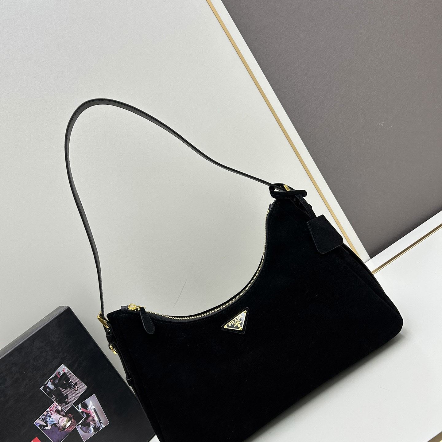 Pra*a top handle bags
